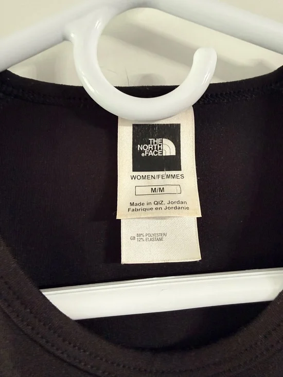 The North Face Women’s Black Short Sleeve Athletic Shirt Mesh Panels Size M - Picture 3 of 4